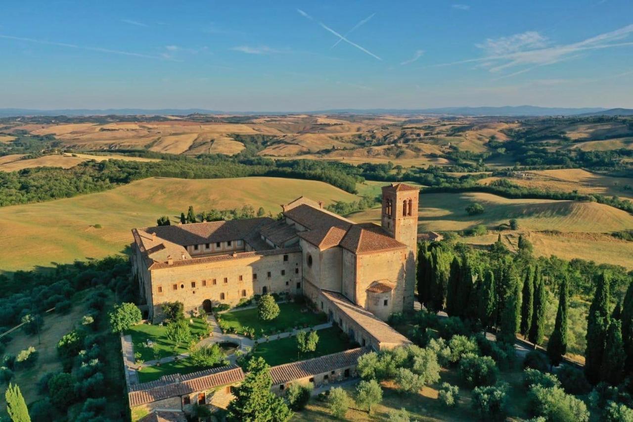 Monastero Sant'Anna In Camprena Villa Pienza Exterior photo